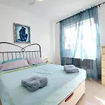 Cozy Apartment In Playa De Moncofa Apartamento *